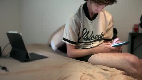 Stepbro online show from September 16, 2025, 5:36 pm