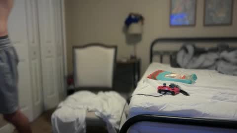 Stepbro online show from October 12, 2025, 12:26 pm