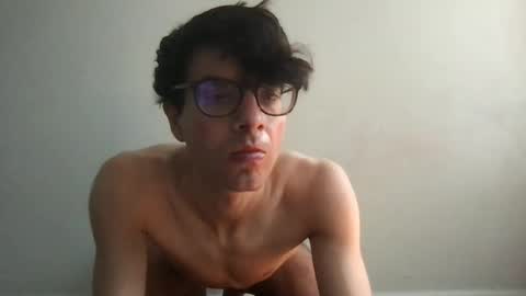 Snapshot of upsetboy chatting on September 8, 2025, 4:28 pm deaf mute boy online show from September 8, 2025, 4:28 pm