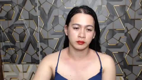 Aya online show from June 19, 2026, 7:17 pm