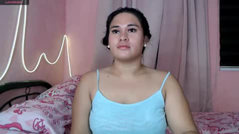 SINGLE online show from May 1, 2026, 12:43 pm
