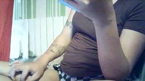 Snapshot of ur_cathyxx chatting on February 4, 2026, 3:29 pm ur cathyxx online show from February 4, 2026, 3:29 pm
