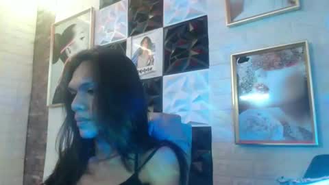 Snapshot of ur_chrizzy_fav chatting on October 9, 2025, 7:50 am chrizzy online show from October 9, 2025, 7:50 am