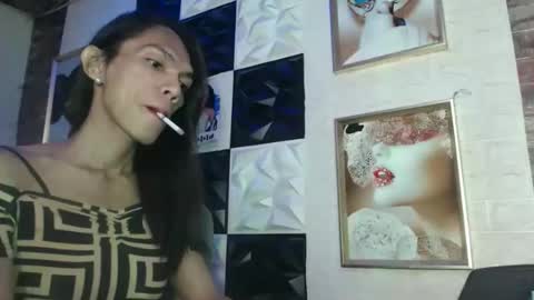 Snapshot of ur_chrizzy_fav chatting on October 16, 2025, 3:02 pm chrizzy online show from October 16, 2025, 3:02 pm