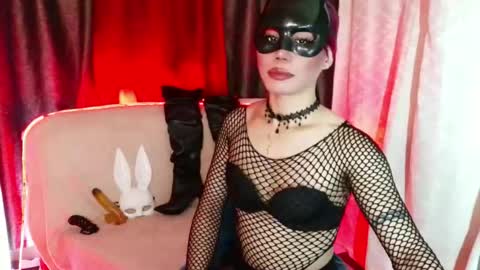 Snapshot of ur_dominatrix chatting on June 30, 2026, 11:55 am MISS ANNA online show from June 30, 2026, 11:55 am