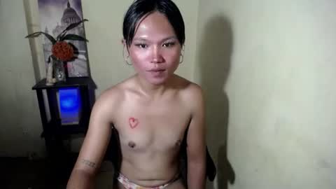 Snapshot of ur_miss_xoxo chatting on July 15, 2026, 2:17 am ur_miss_xoxo online show from July 15, 2026, 2:17 am