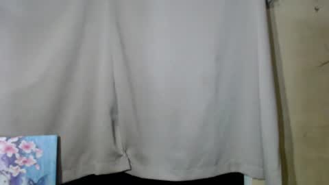 Snapshot of ur_miss_xoxo chatting on July 28, 2026, 2:13 pm ur_miss_xoxo online show from July 28, 2026, 2:13 pm