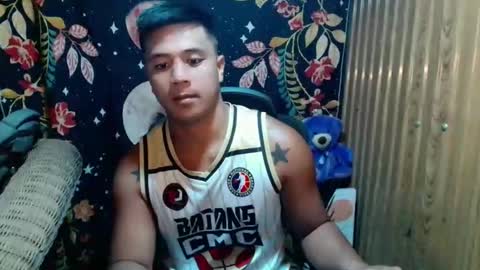 Snapshot of ur_pinoydave chatting on December 15, 2025, 10:41 am Dave online show from December 15, 2025, 10:41 am