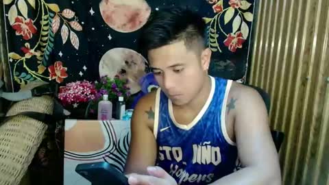 Snapshot of ur_pinoydave chatting on December 22, 2025, 7:05 am Dave online show from December 22, 2025, 7:05 am