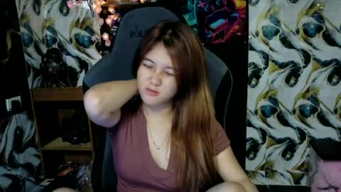 ur_prettyangel online show from June 25, 2026, 10:31 am