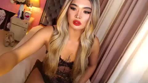 Snapshot of ur_sassygirl chatting on March 12, 2025, 6:55 pm Kath online show from March 12, 2025, 6:55 pm