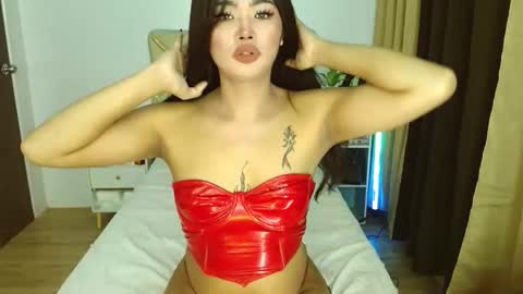 Snapshot of ur_sassygirl chatting on October 27, 2025, 2:59 am Kath online show from October 27, 2025, 2:59 am