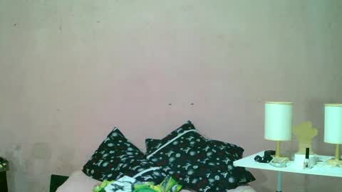 ur_sexybabe_ehra online show from March 7, 2025, 6:57 am