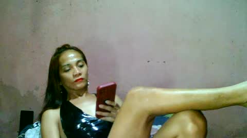 ur_sexybabe_ehra online show from June 26, 2026, 1:32 am