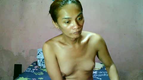 ur_sexybabe_ehra online show from June 30, 2026, 7:53 am