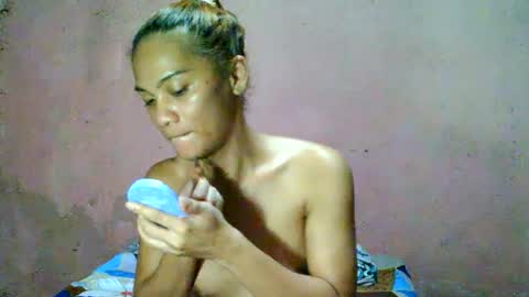 ur_sexybabe_ehra online show from July 22, 2026, 7:44 am
