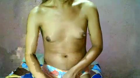 ur_sexybabe_ehra online show from August 3, 2026, 3:16 pm