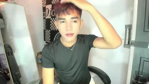 Snapshot of ur_shan21 chatting on June 2, 2026, 8:27 am ur_shan21 online show from June 2, 2026, 8:27 am