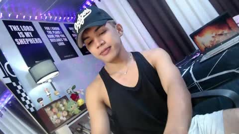 Snapshot of ur_shan21 chatting on July 21, 2026, 5:04 pm ur_shan21 online show from July 21, 2026, 5:04 pm