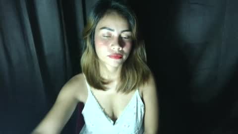 ur_sweetmika online show from June 20, 2026, 7:38 pm