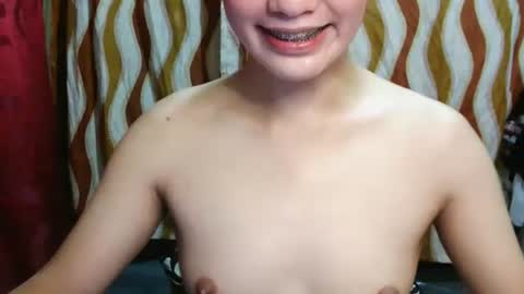 Snapshot of ur_yassy chatting on June 21, 2026, 2:58 am ur_yassy online show from June 21, 2026, 2:58 am