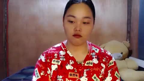 Snapshot of urasian_hotchix69 chatting on May 17, 2026, 4:32 am Lycah online show from May 17, 2026, 4:32 am