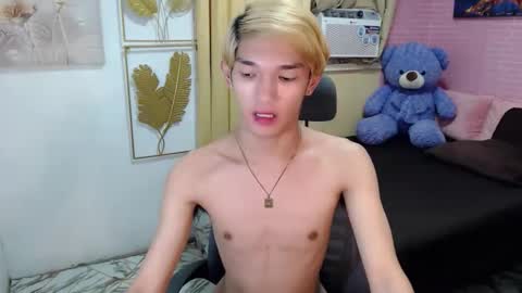 Snapshot of urasian_john20 chatting on May 26, 2026, 8:54 am urasian_john20 online show from May 26, 2026, 8:54 am