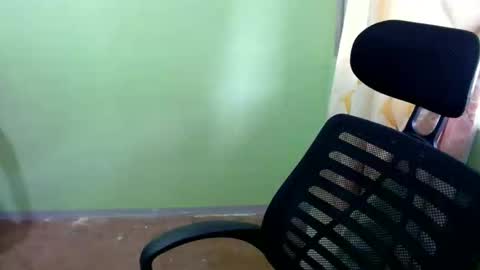 urasian_joy online show from October 17, 2025, 5:32 am