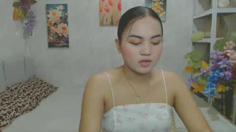 Snapshot of urasian_kat chatting on May 21, 2026, 7:10 pm urasian_kat online show from May 21, 2026, 7:10 pm