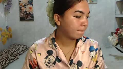 urasian_kat online show from July 1, 2026, 8:41 pm