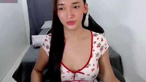 Snapshot of urasianpinaylizaxxx chatting on January 11, 2025, 9:15 am Its me Liza online show from January 11, 2025, 9:15 am
