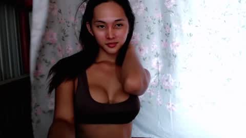 SHIZUKA online show from December 31, 2024, 5:44 am