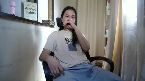 Erika online show from January 31, 2025, 2:48 am