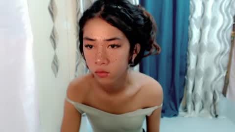 Snapshot of urasianyana chatting on June 12, 2026, 3:05 am urasianyana online show from June 12, 2026, 3:05 am