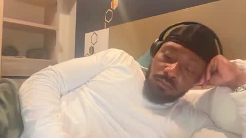 urbandick5 online show from March 16, 2026, 9:24 am