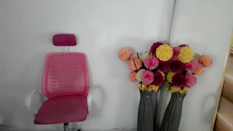 Miles online show from December 22, 2024, 8:05 am