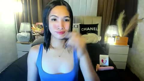 Snapshot of urblossom_princess chatting on October 21, 2025, 3:57 pm urblossom_princess online show from October 21, 2025, 3:57 pm