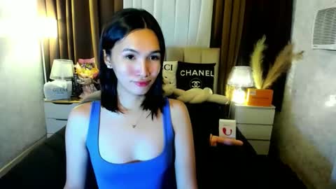 Snapshot of urblossom_princess chatting on November 2, 2025, 5:37 pm urblossom_princess online show from November 2, 2025, 5:37 pm