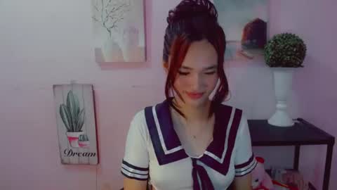 urblossom_princess online show from June 25, 2026, 6:23 pm