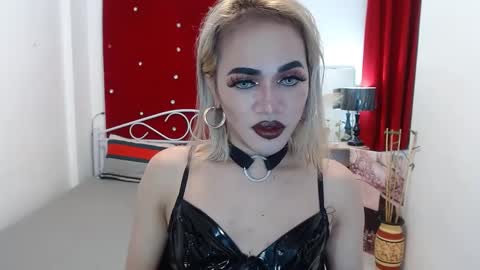 KENDALL online show from February 4, 2025, 11:27 am