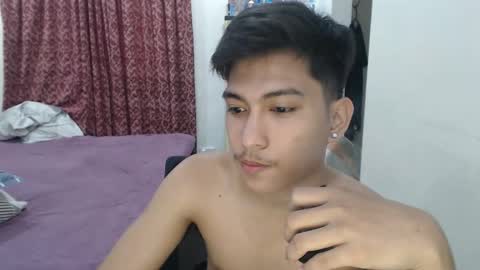 Snapshot of urcuteguy_jhonx chatting on September 26, 2025, 7:45 am Dannie online show from September 26, 2025, 7:45 am