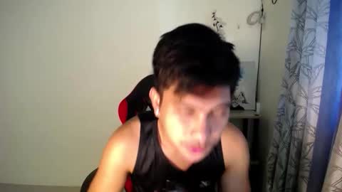 Snapshot of urcuteguy_jhonx chatting on October 14, 2025, 4:13 am Dannie online show from October 14, 2025, 4:13 am