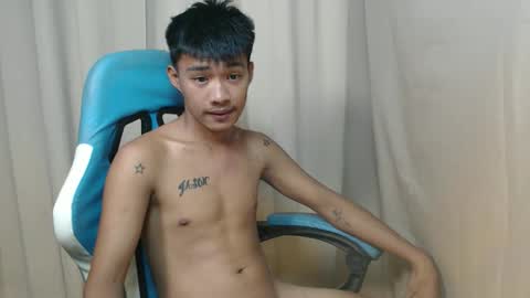 Snapshot of urcutejason chatting on December 15, 2025, 12:09 pm jason online show from December 15, 2025, 12:09 pm