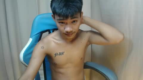 Snapshot of urcutejason chatting on December 17, 2025, 11:00 pm jason online show from December 17, 2025, 11:00 pm