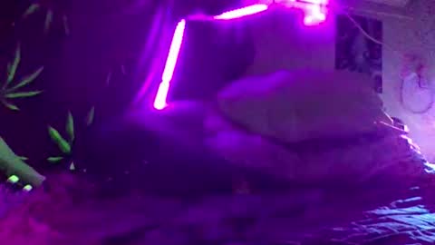 Snapshot of urdaddy875867 chatting on November 18, 2025, 1:33 am urdaddy875867 online show from November 18, 2025, 1:33 am