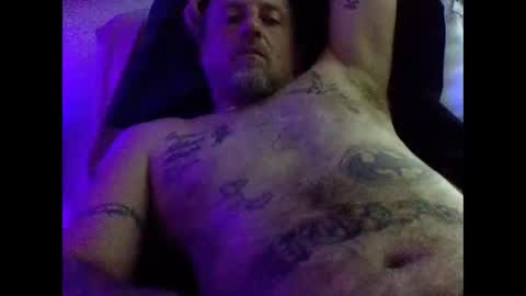 Snapshot of urdaddy875867 chatting on December 21, 2025, 9:55 pm urdaddy875867 online show from December 21, 2025, 9:55 pm