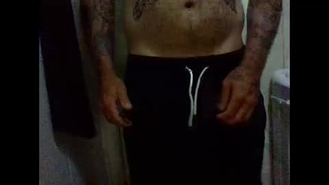 urdaddy875867 online show from May 12, 2026, 6:32 am