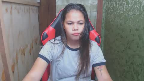 urdimplegurl online show from November 9, 2025, 8:01 am