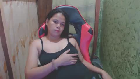 urdimplegurl online show from November 15, 2025, 3:30 pm