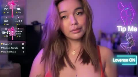 urdimplegurl online show from April 10, 2026, 7:13 am